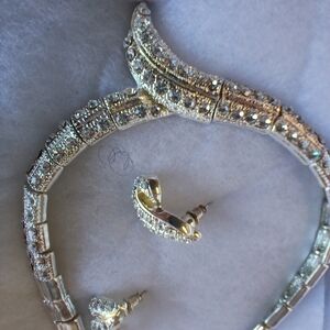 SilverTone Gold Inlay Crystal Earrings and Necklace Set - Sparkling Gold Jewelry